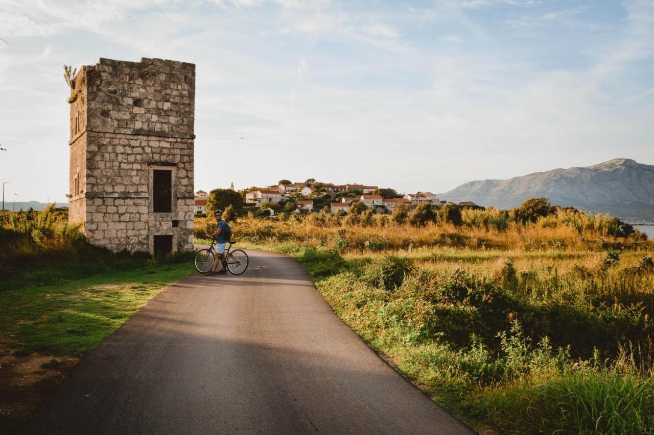 Tara'S Lodge Zrnovo Luaran gambar